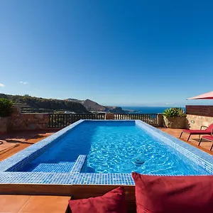 https://villa-alba-private-pool-solarium-nature-views.in-canary-islands.com